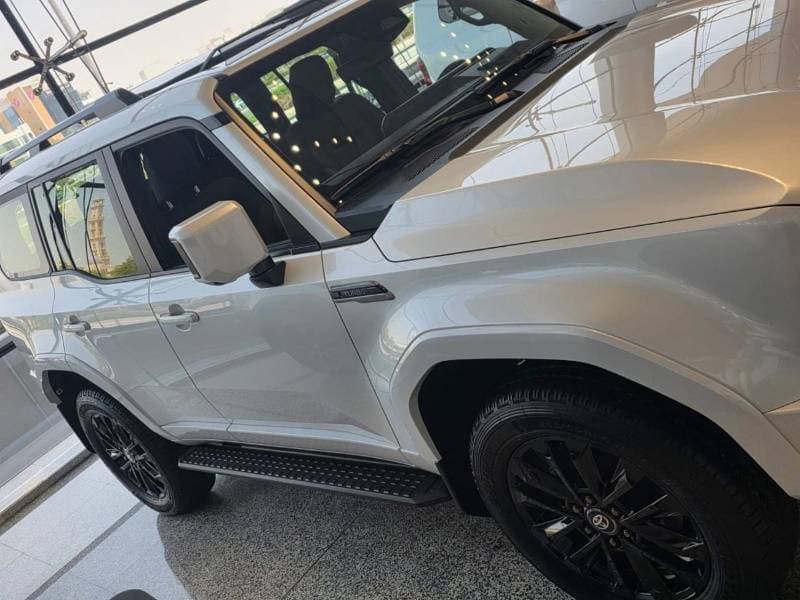 2027 Toyota Prado Vxr thumbnail 4