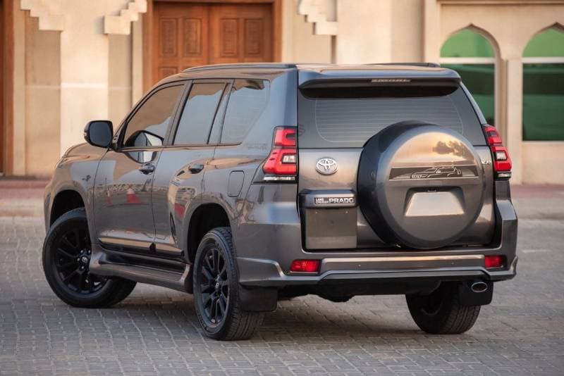 2021 Toyota Prado ADVENTURE thumbnail 5