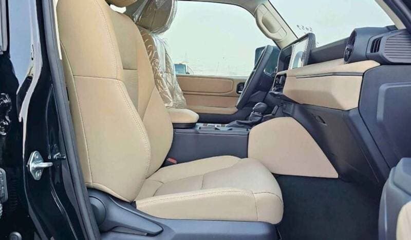 2025 Toyota Prado GXR thumbnail 7