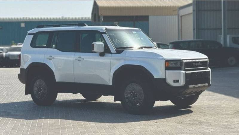 2025 Toyota Prado GXR thumbnail 2