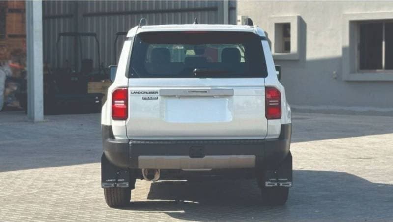 2025 Toyota Prado GXR thumbnail 5