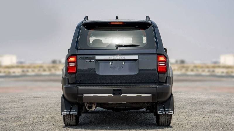 2025 Toyota Prado GXR thumbnail 4