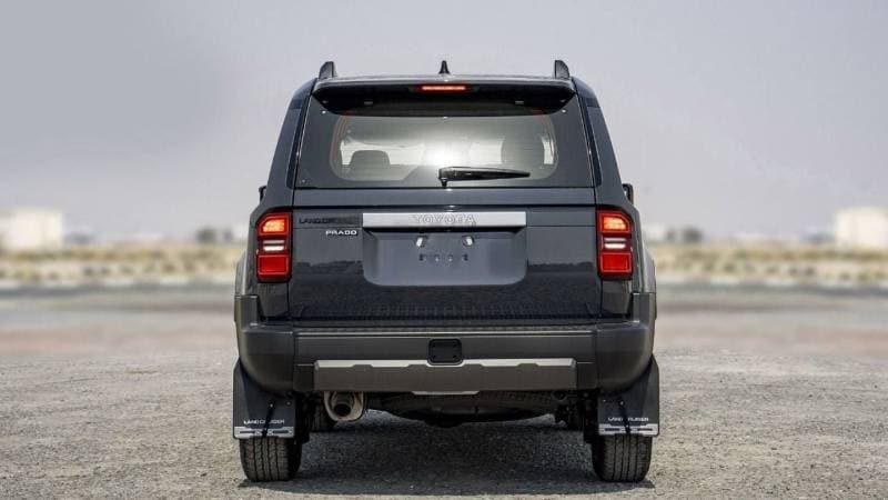 2025 Toyota Prado GXR thumbnail 8
