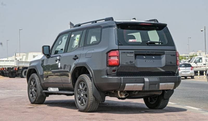 2025 Toyota Prado VXR thumbnail 5