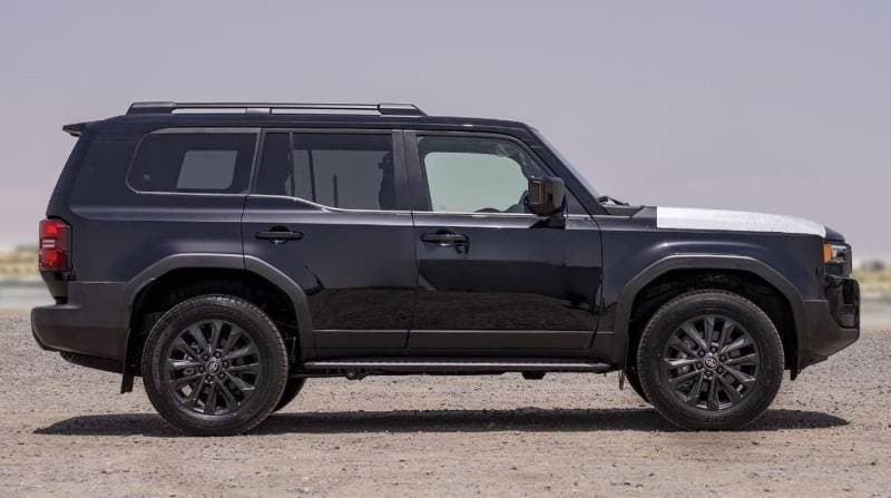 2025 Toyota Prado GXR thumbnail 7