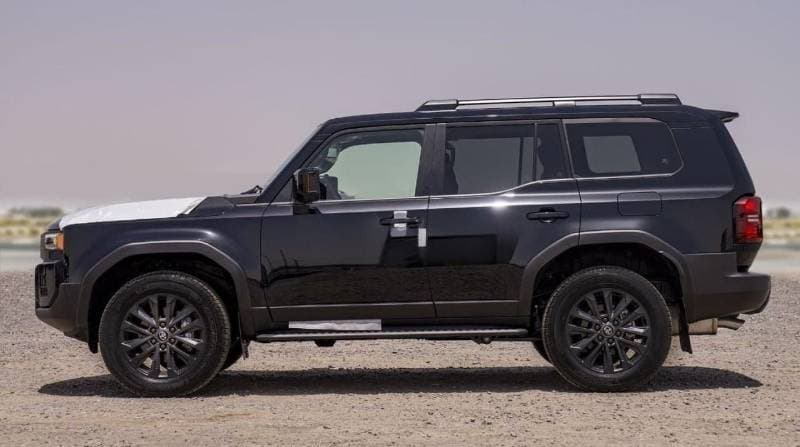 2025 Toyota Prado GXR thumbnail 6