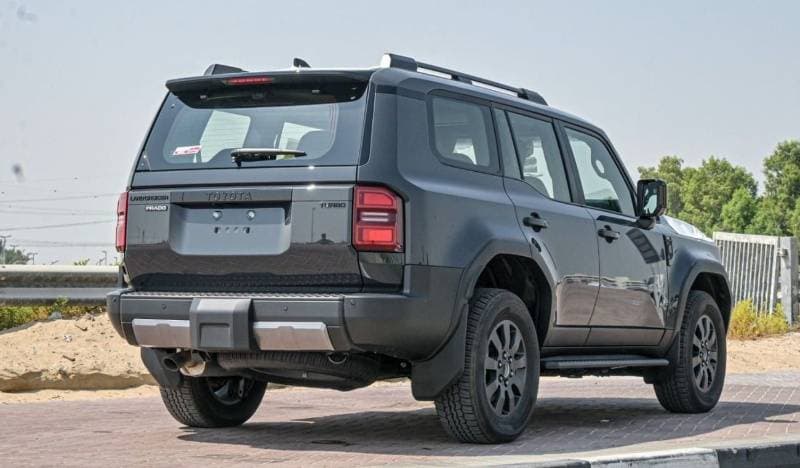 2025 Toyota Prado VXR thumbnail 6