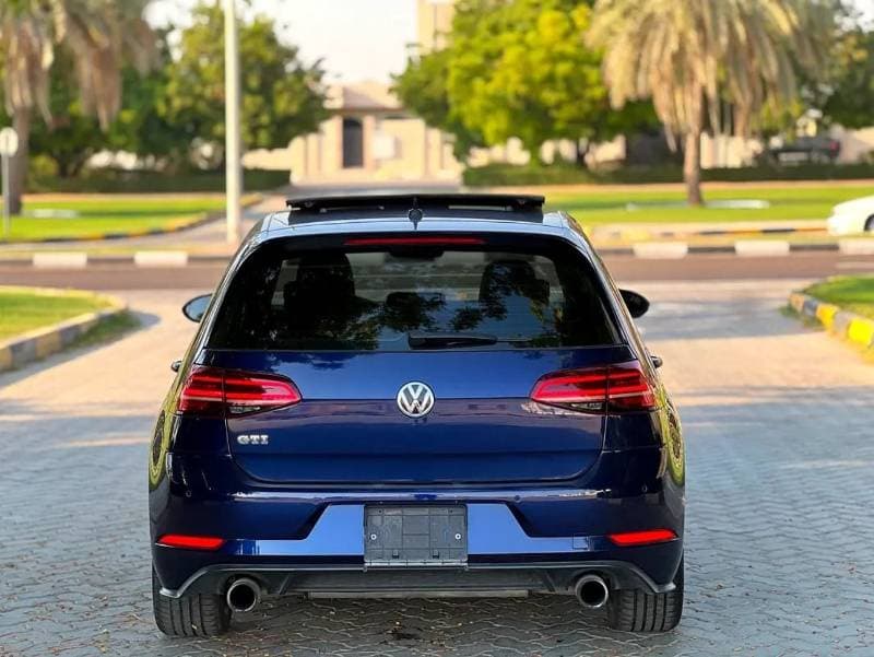 2019 Volkswagen Golf SE thumbnail 5