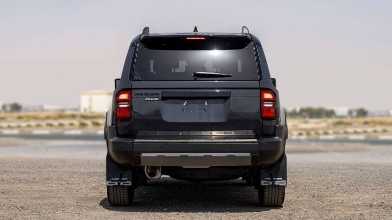 2025 Toyota Prado VXR thumbnail 5