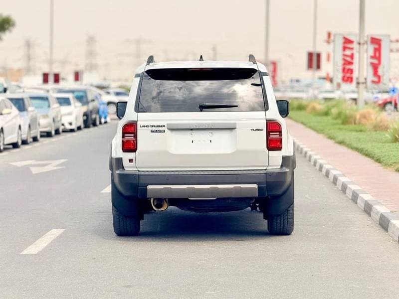2024 Toyota Prado ADVENTURE thumbnail 5