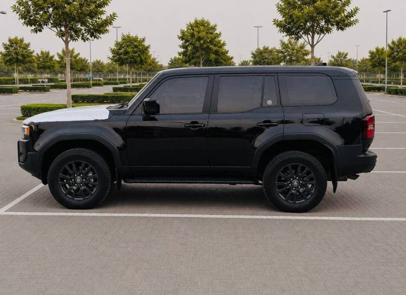 2024 Toyota Prado GXR thumbnail 5