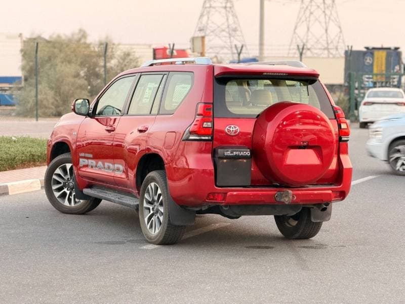 2022 Toyota Prado TX L thumbnail 5