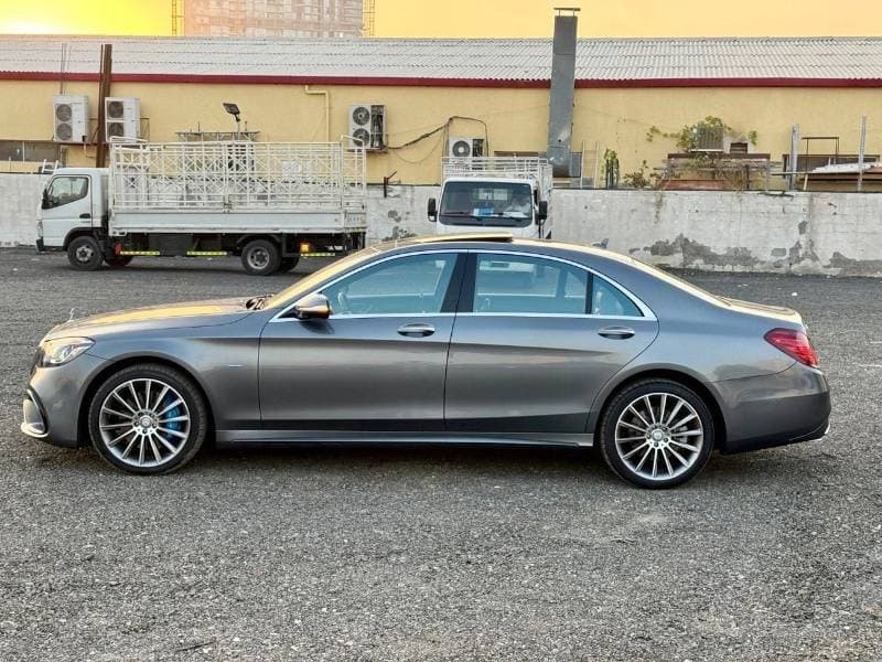 2017 Mercedes Benz S550 STANDARD thumbnail 6
