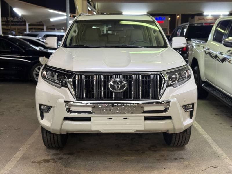 2022 Toyota Prado GXR thumbnail 5