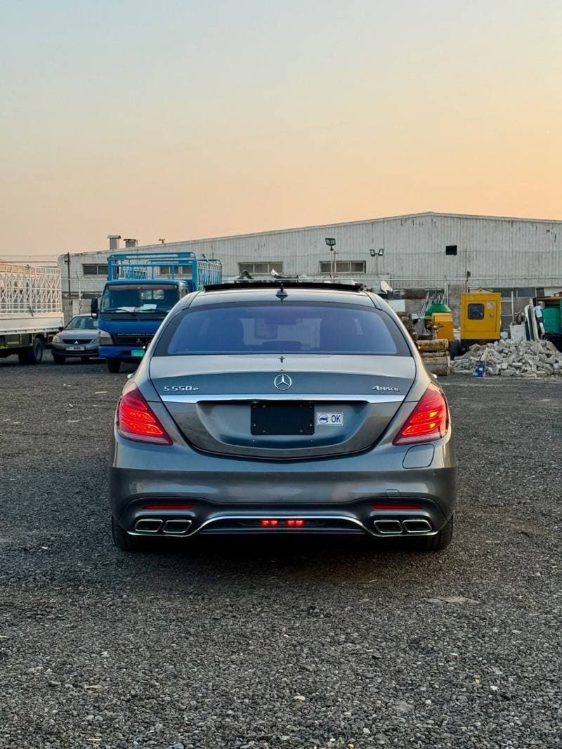 2017 Mercedes Benz S550 STANDARD thumbnail 4