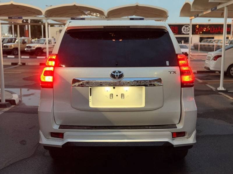 2021 Toyota Prado TX L thumbnail 6