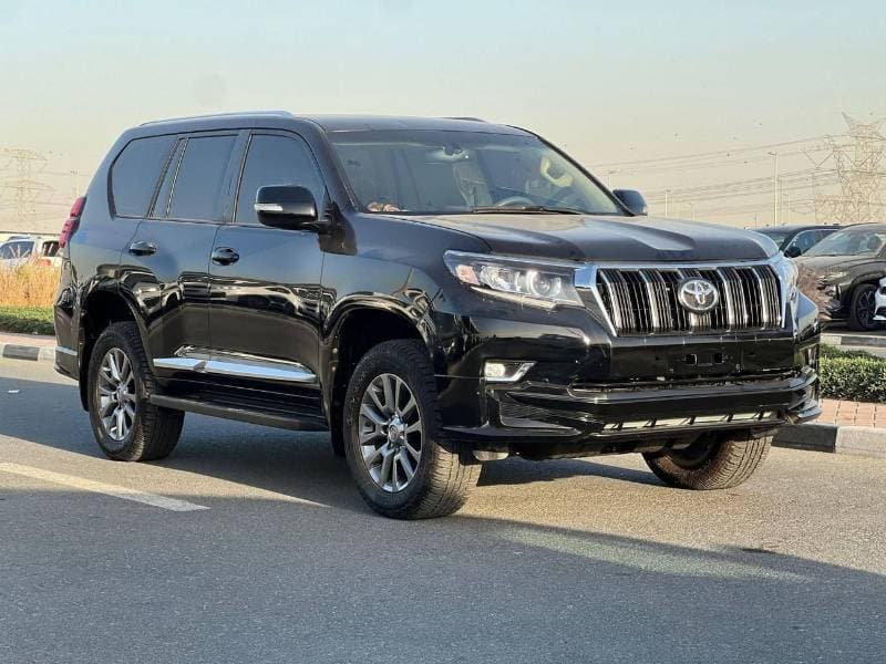 2019 Toyota Prado thumbnail 3