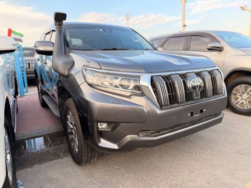 2018 Toyota Prado thumbnail 2