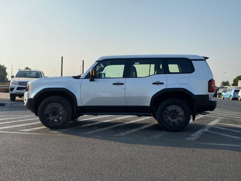 2026 Toyota Prado VXR thumbnail 4