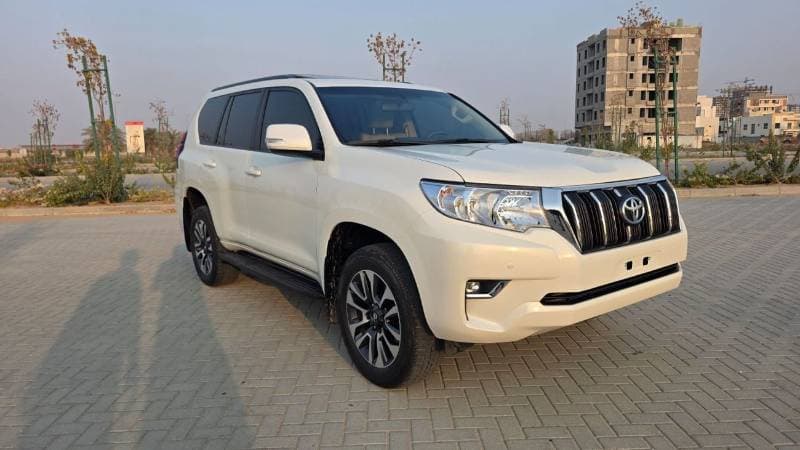 2023 Toyota Prado GXR