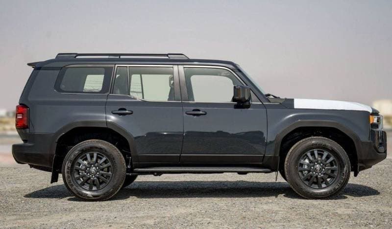 2025 Toyota Prado GXR thumbnail 5