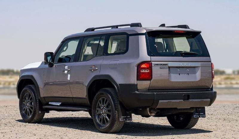 2025 Toyota Prado GXR thumbnail 3