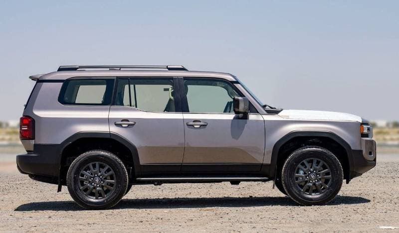 2025 Toyota Prado GXR thumbnail 7