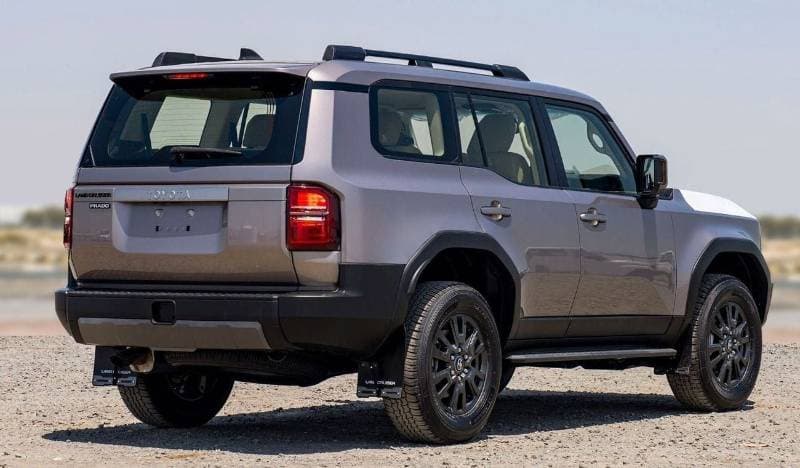 2025 Toyota Prado GXR thumbnail 8