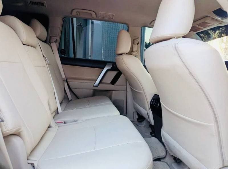 2018 Toyota Prado GXR thumbnail 8