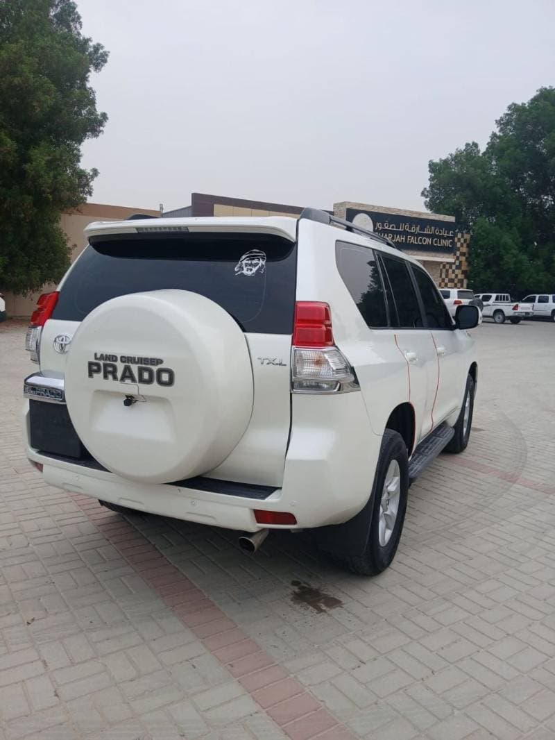 2011 Toyota Prado TX L thumbnail 3