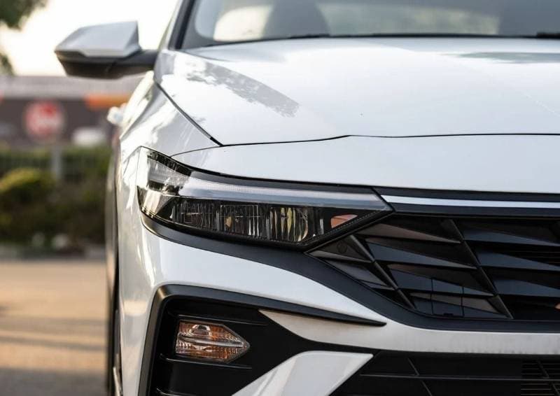 2025 Hyundai Elantra SMART thumbnail 7