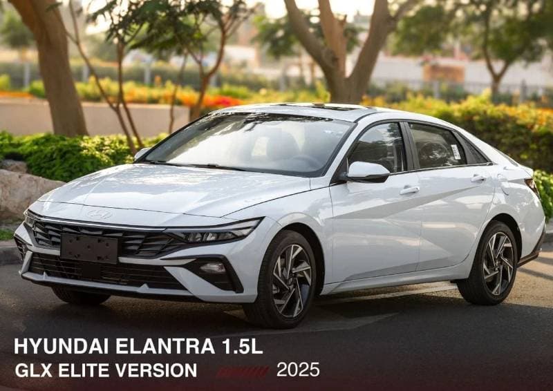 2025 Hyundai Elantra SMART thumbnail 3