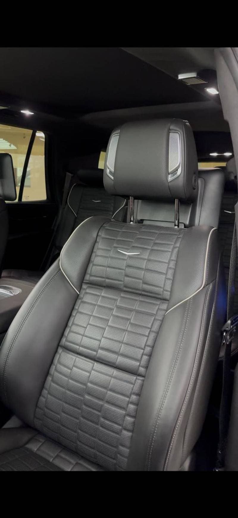 2022 Cadillac Escalade PREMIUM LUXURY PLATINUM thumbnail 6