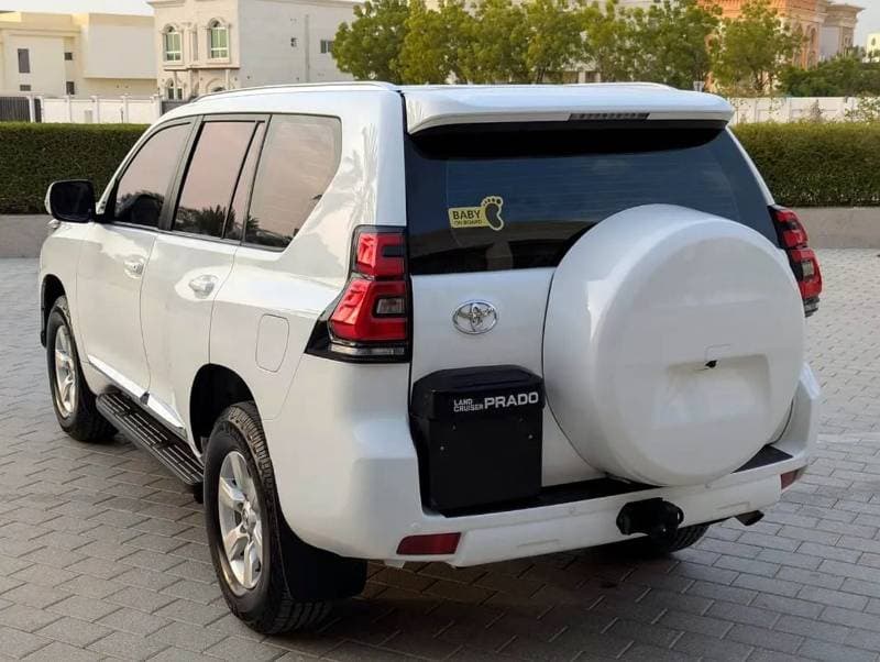 2016 Toyota Prado TX L thumbnail 8
