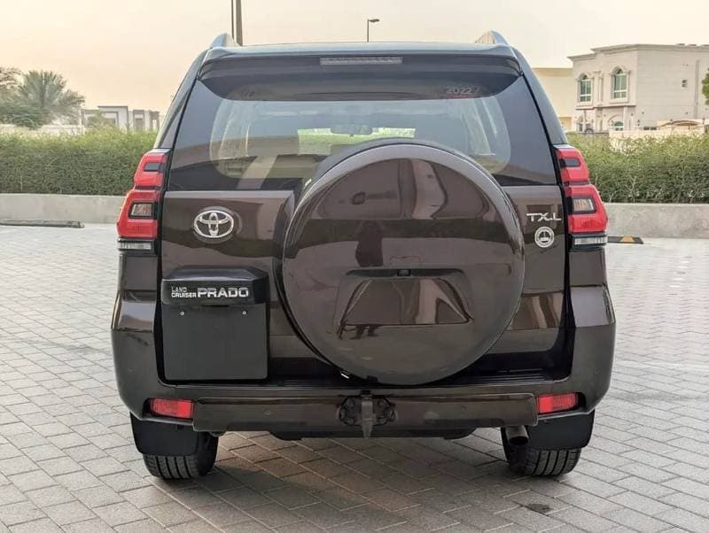 2022 Toyota Prado TX L thumbnail 4