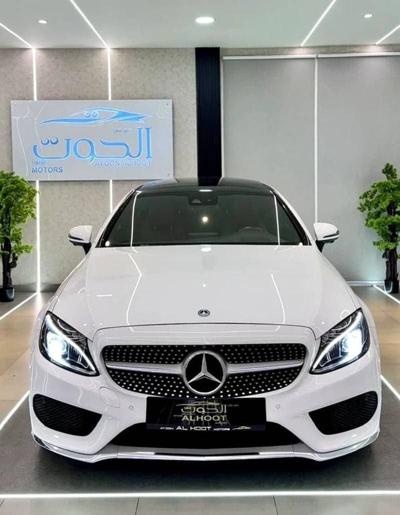 2019 Mercedes Benz C200 AMG thumbnail 4