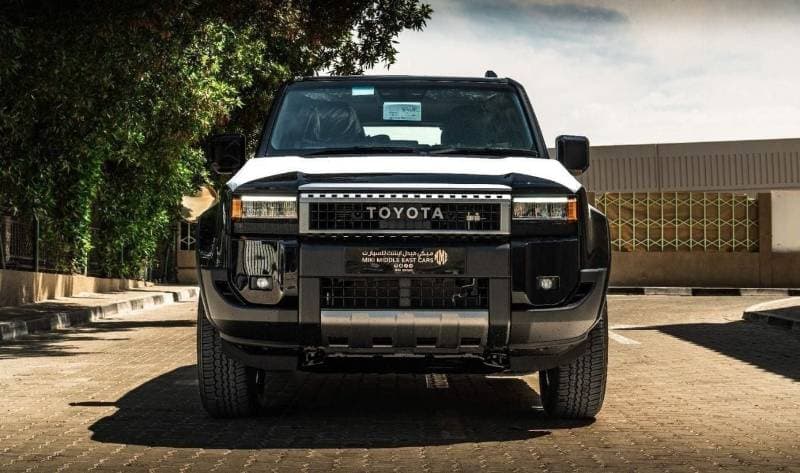 2026 Toyota Prado Adventure Right hand 2.8 Diesel thumbnail 5