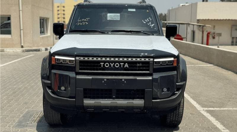 2026 Toyota Prado VXR thumbnail 2