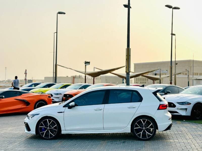 2023 Volkswagen Golf R thumbnail 8