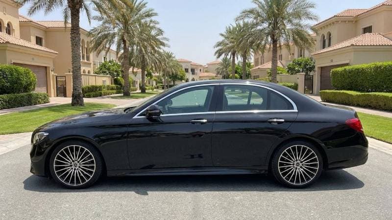 2024 Mercedes Benz C200 thumbnail 5