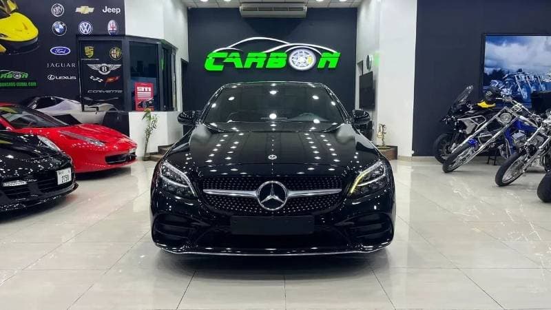 2019 Mercedes Benz C200 AMG thumbnail 3