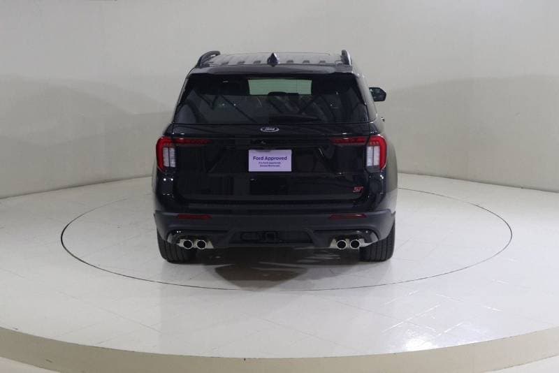 2025 Ford Explorer ST thumbnail 5