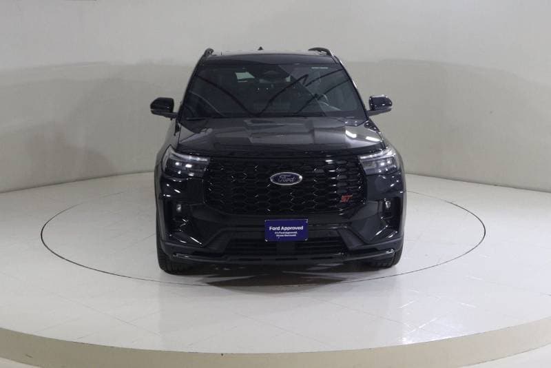 2025 Ford Explorer ST thumbnail 6