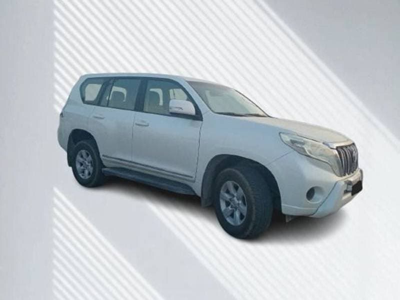 2016 Toyota Prado TX L thumbnail 2