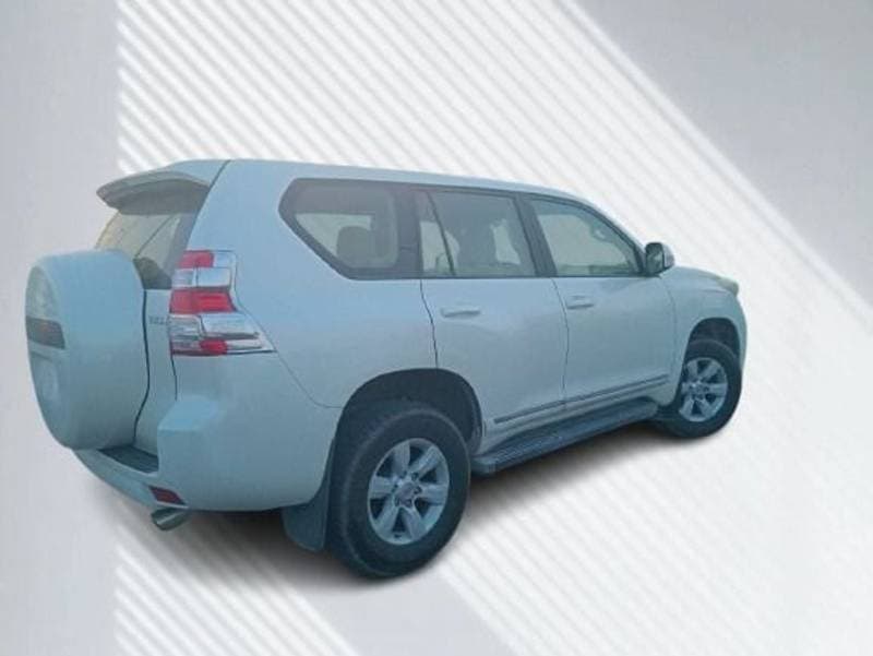 2016 Toyota Prado TX L thumbnail 8