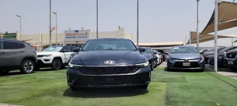 2024 Hyundai Elantra COMFORT thumbnail 2