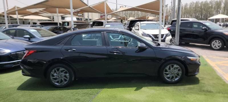 2024 Hyundai Elantra COMFORT thumbnail 8