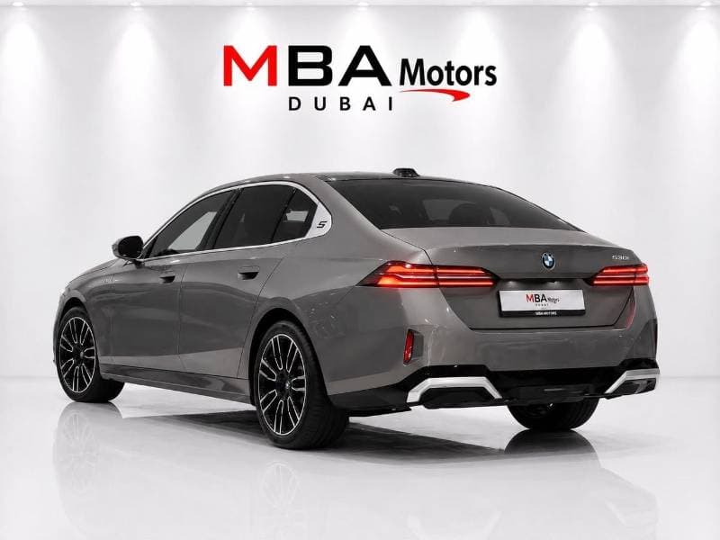 2024 BMW 530i LUXURY M SPORT PACKAGE thumbnail 5