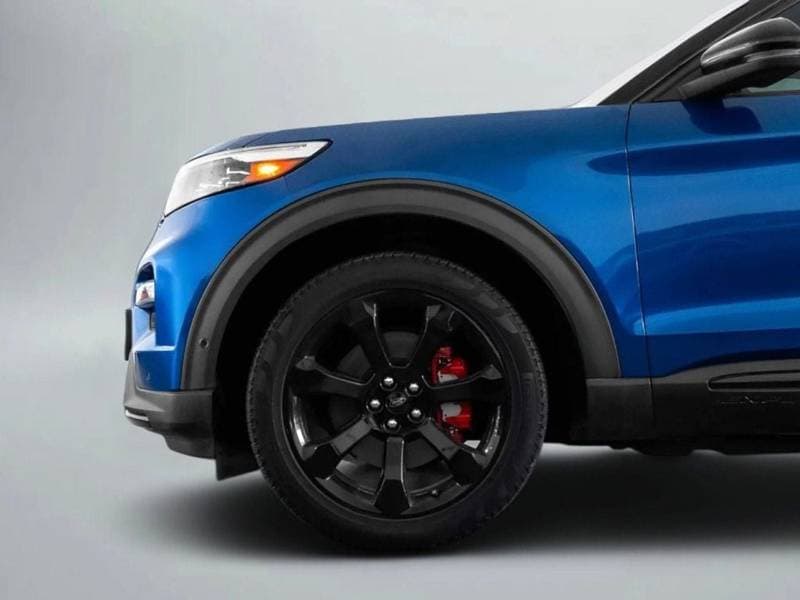 2021 Ford Explorer ST thumbnail 6