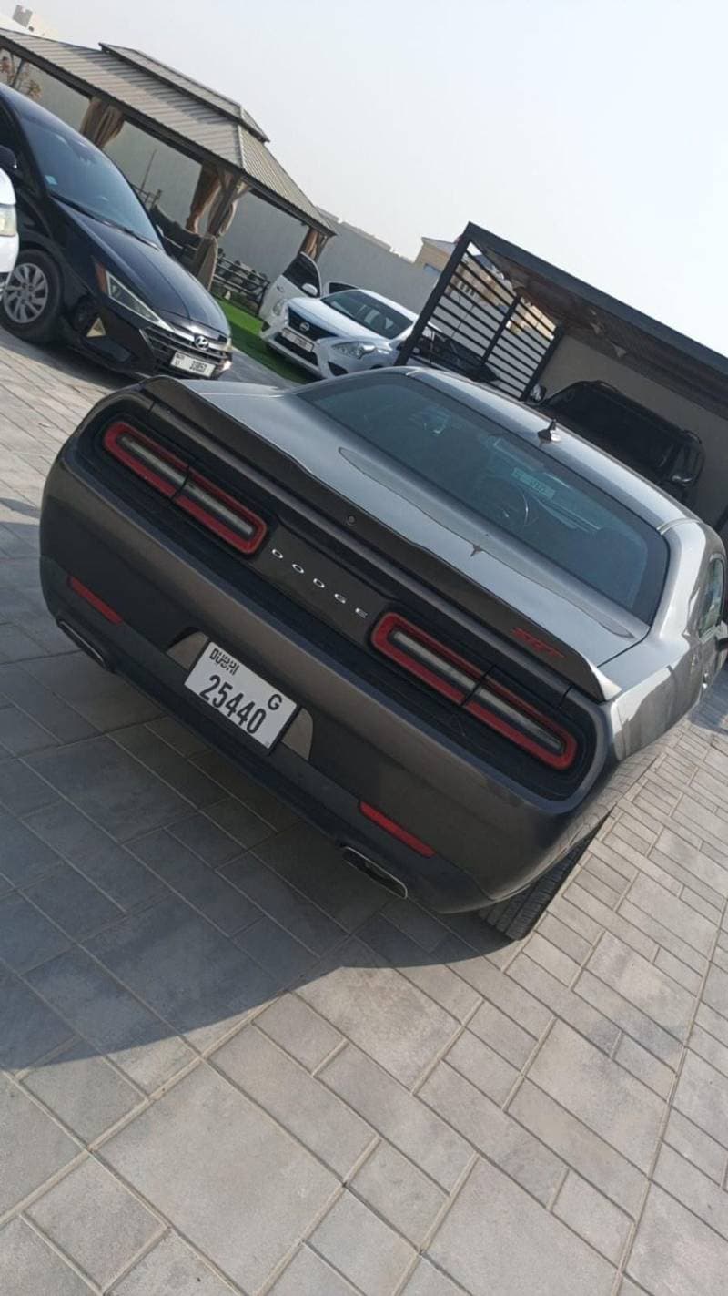 2018 Dodge Challenger SXT thumbnail 7